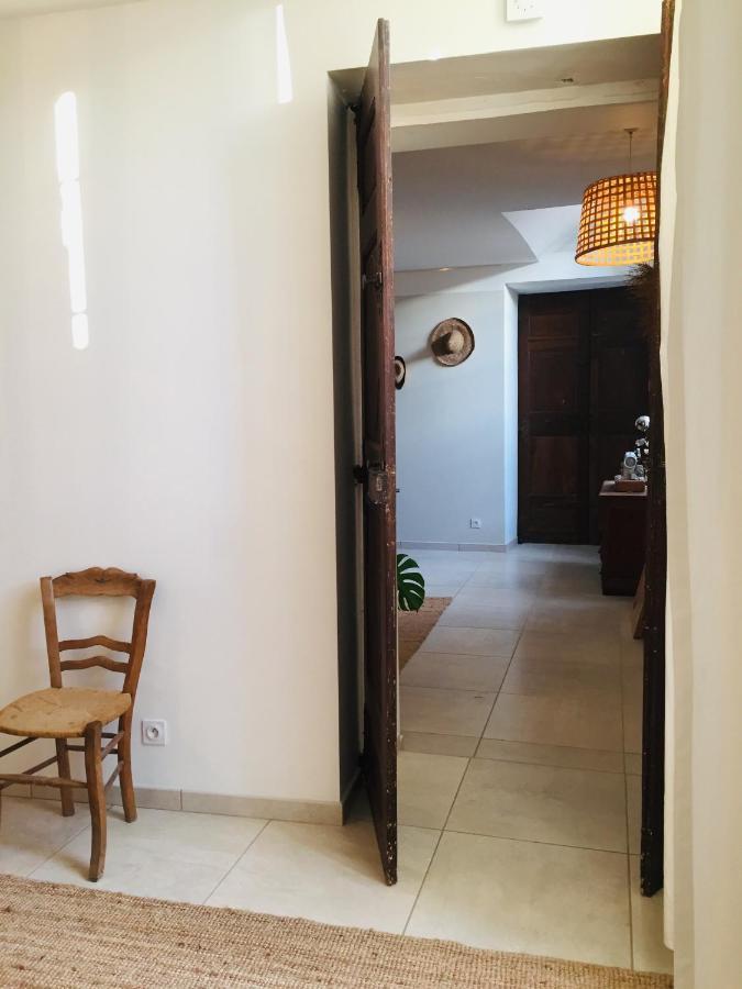 Ferme St Pierre Suite avec chambre et salon privé Chabeuil Exterior foto