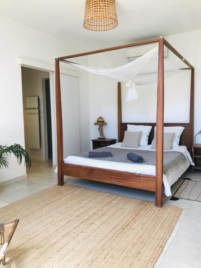 Ferme St Pierre Suite avec chambre et salon privé Chabeuil Exterior foto