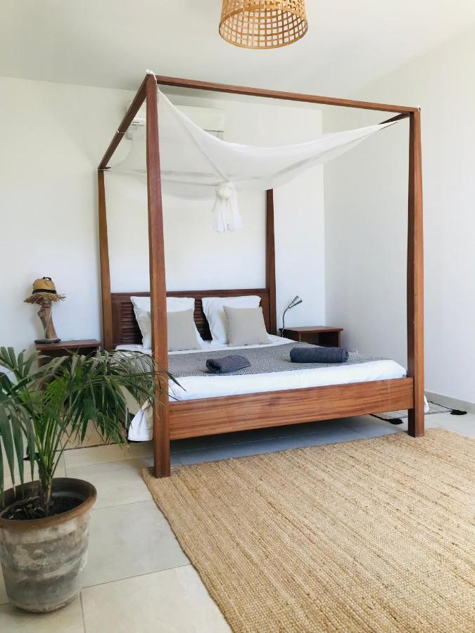 Ferme St Pierre Suite avec chambre et salon privé Chabeuil Exterior foto